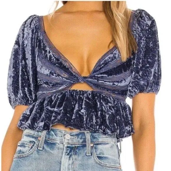 Free people velvet twist top - Image 2
