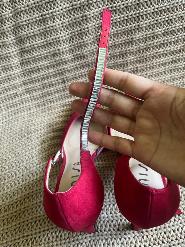 Unisa Fuchsia Pointed-Toe Ankle-Strap Heels - Image 4