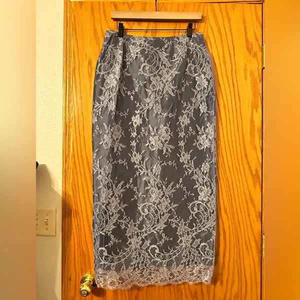 Johanna Beck Silk and Lace Maxi Skirt - NWT - Size 12 - Image 3