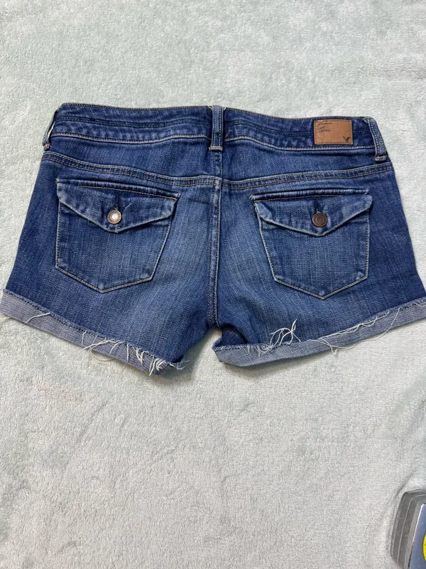 American Eagle Outfitters Indigo Rolled Hem Denim Shorts - Image 2