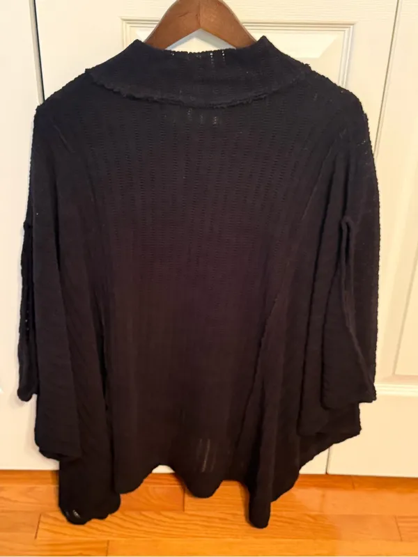 Free People Beach Black Knit Poncho - Image 3
