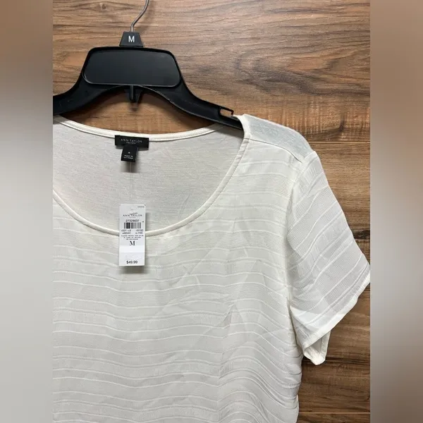NWT Ann Taylor‎ medium tee - Image 2