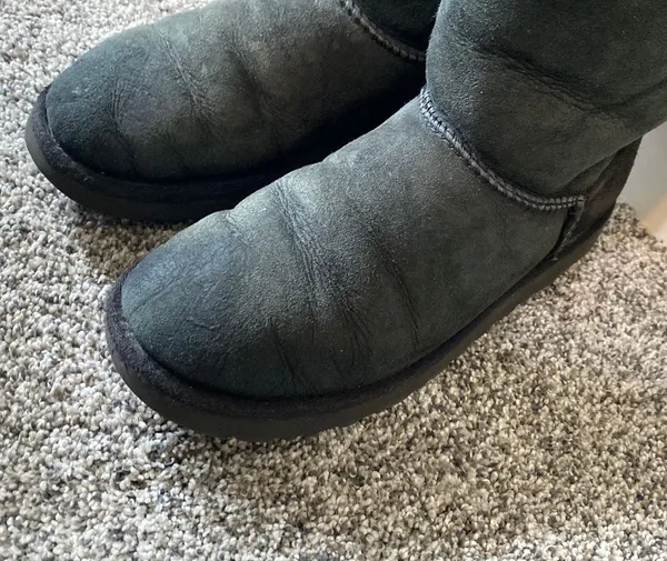UGG Black Bailey Bow Booties Size 8 - Image 5