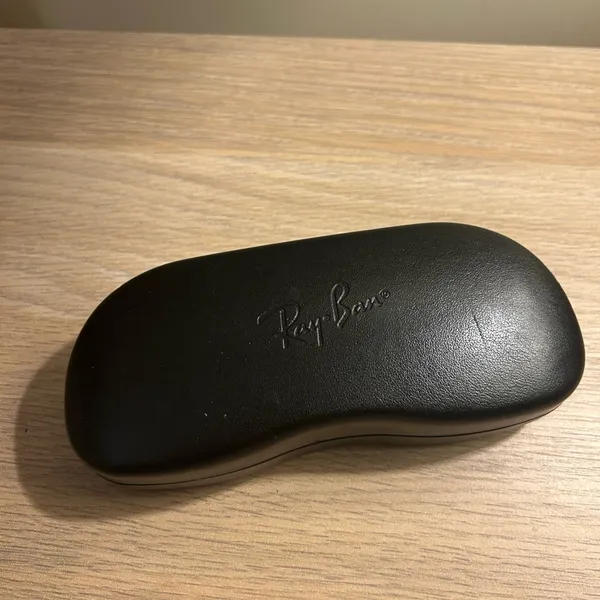 Ray-Ban Black Glasses frames and black Ray Ban Case - Image 2