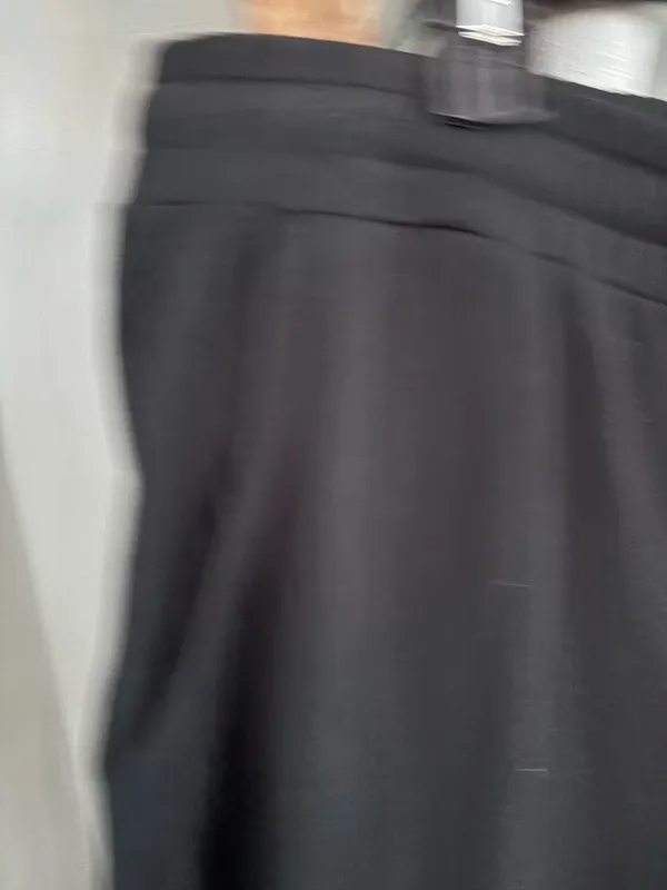 Daily ritual size XXL black cropped pants - Image 5