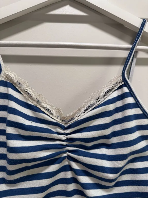 Romwe Y2K Style Striped Lace Trim Cami - Image 2