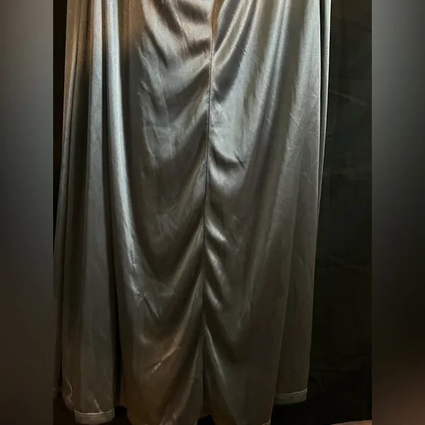 My Michelle Elegant Full Length Strapless Gray Evening Gown Prom Dress Size M - Image 11