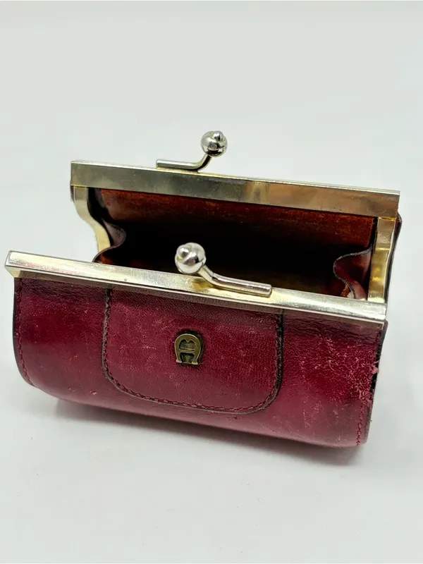 Etienne Aigner Burgundy Leather Kisslock Clutch Coin Purse Lipstick Bag Italy - Image 6