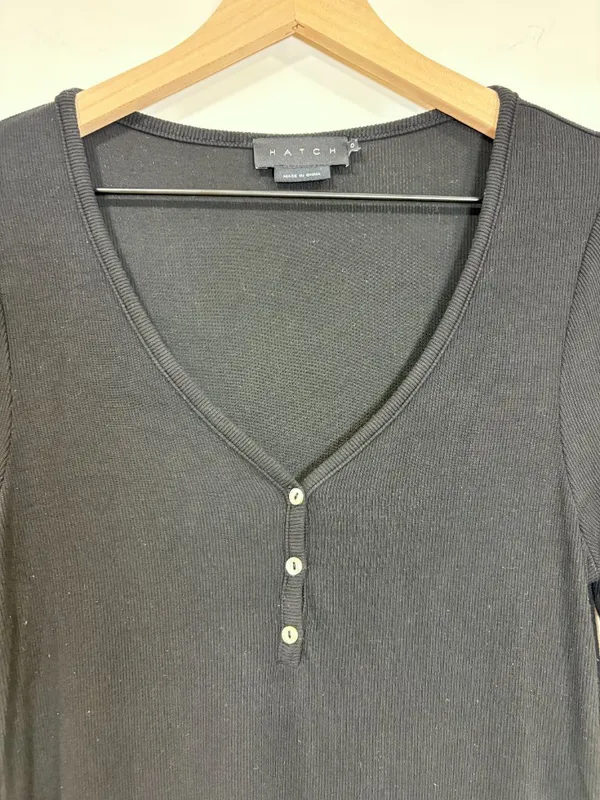 🌟 Hatch 🌟 The Softest Rib Nursing Maternity Henley Black Sz 0 Xs - Image 4