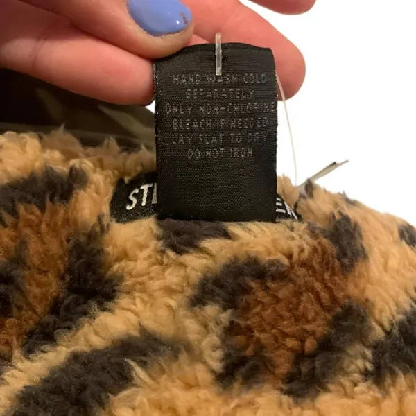 Steve Madden Reversible Puffer‎ Scarf Womens OS Olive Leopard Faux Fur Mob Wife - Image 7