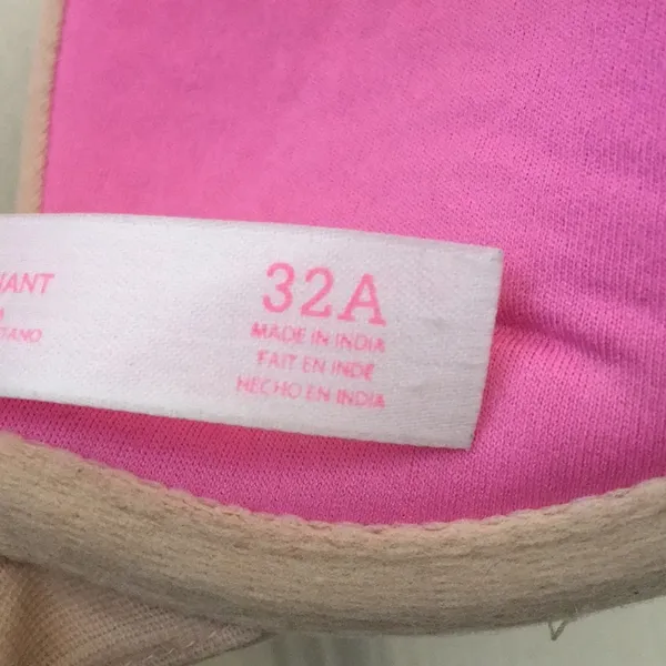 FINAL MARKDOWN Pink Victoria’s Secret bra 32a - Image 7