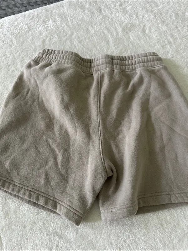 Hollister Women's Taupe Drawstring Casual Shorts - Image 4