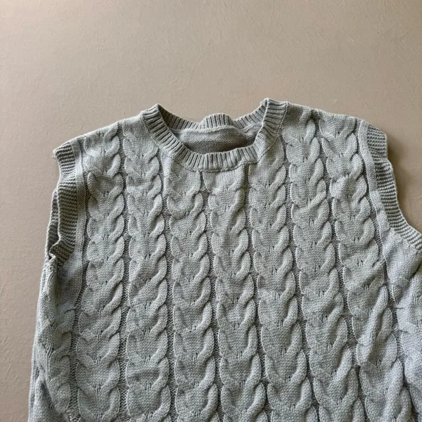Shein sleeveless cable-knit sweater dress - Image 3