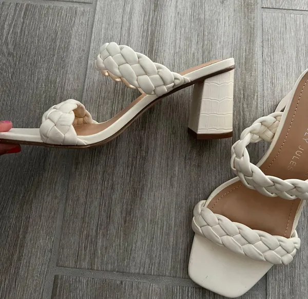 Sincerely Jules White/Ivory Block Sandals In Size 7 - Image 2