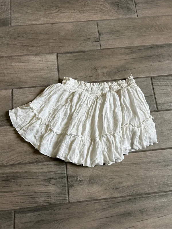 Nectar Clothing Boho Ruffled Mini Skirt in Cream - Image 4