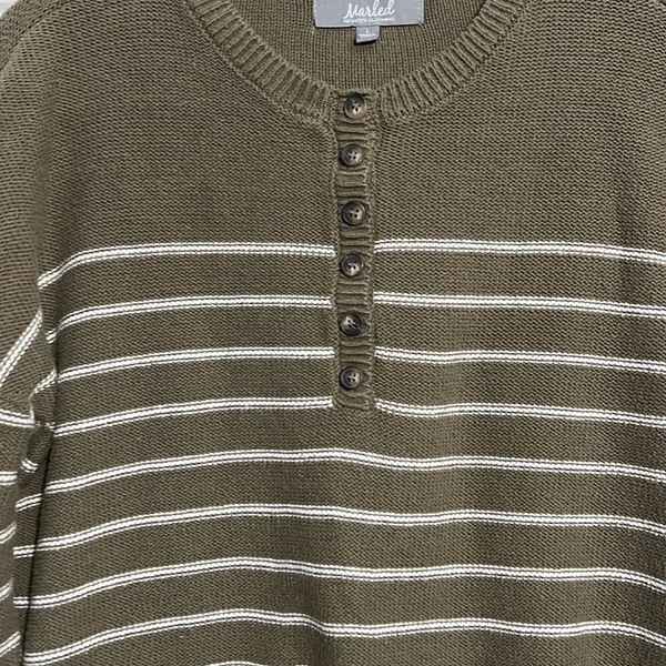 Marled Women's Striped Brown and Ivory Knit Sweater Size Large. - Image 2