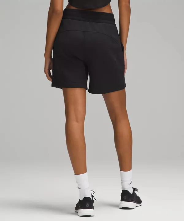 Lululemon Scuba High-Rise Short 5"- size 8- in black - Image 7