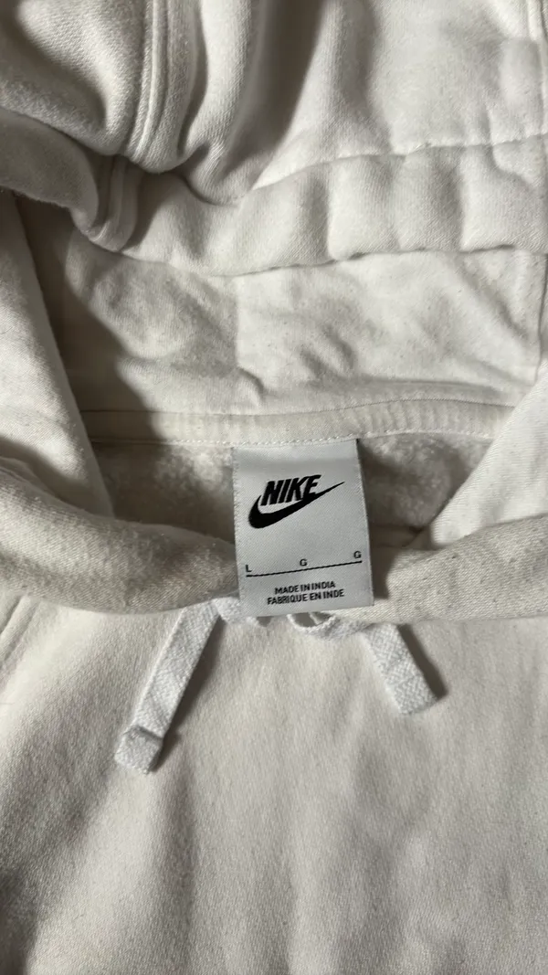 White Nike Hoodie Large - Image 5