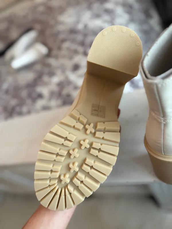 DV by Dolce Vita Heeled Booties - Image 4
