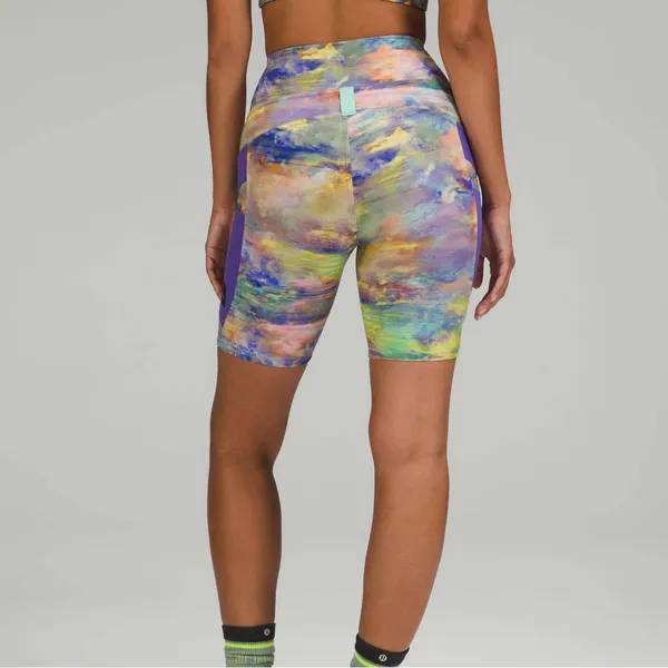 Lululemon Cargo Super-High-Rise Hiking Short 8" Altered Nature Multi 8 Purple - Image 4