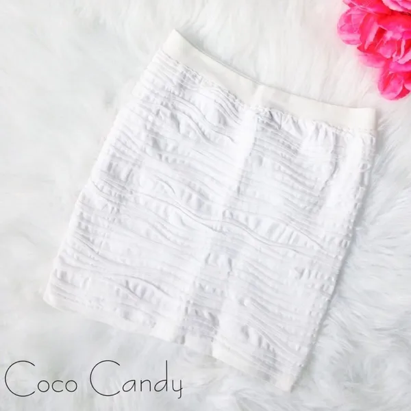 🔃Freckles White Bodycon Mini Skirt - Image 4