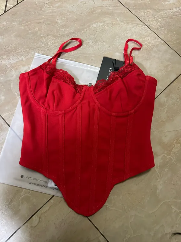 Outcast Clothing Nathalie Top Scarlet Mirage - Image 4