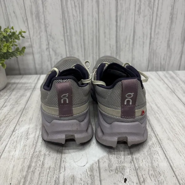 Womens Size 10 Oncloud Cloud surfer Sneakers - Image 4