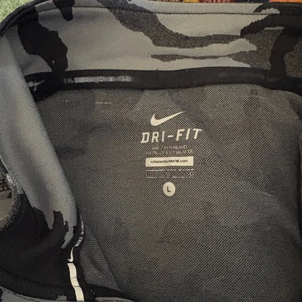 Nike Dri Fit Black and Gray Camo Women's Top - Image 5
