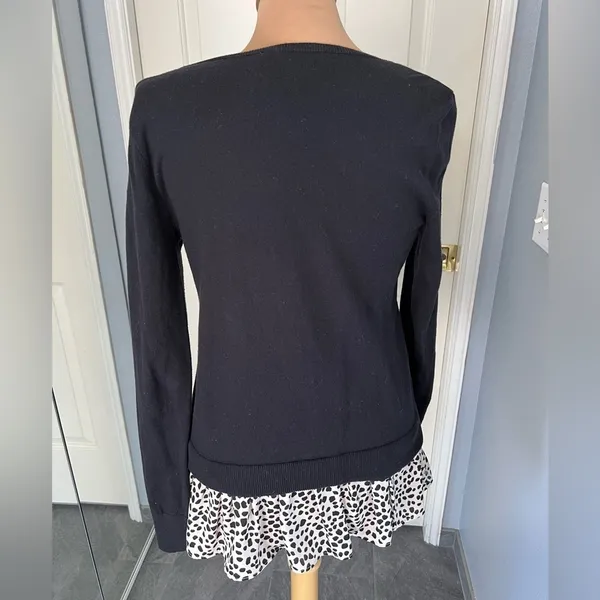 Loft Women's‎ Mock Layer Black Sweater Top Size Small Pullover Leopard V Neck - Image 3
