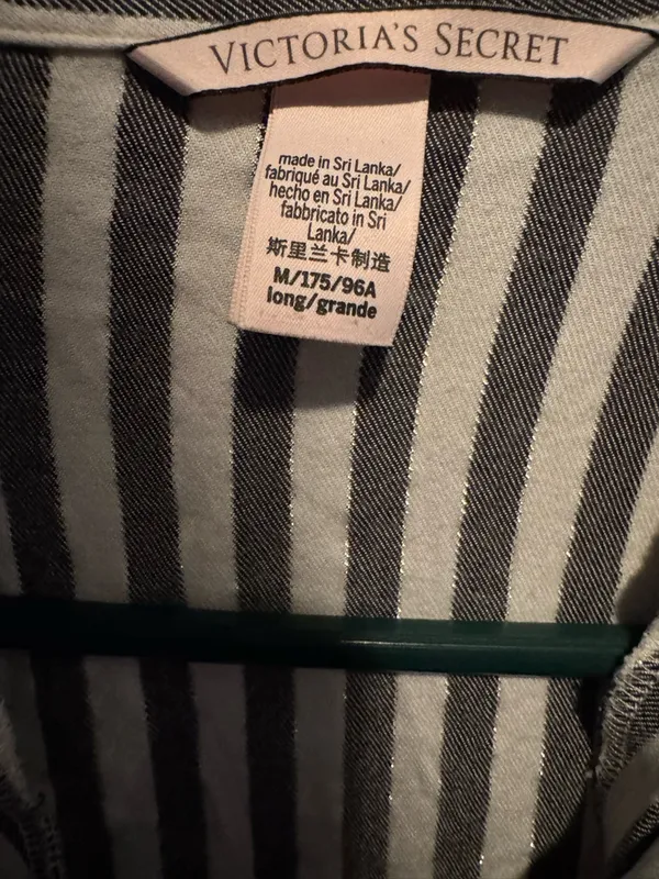 Victoria’s Secret Gray & White Striped Cotton Pajama Top – Long Sleeve, Size M - Image 3