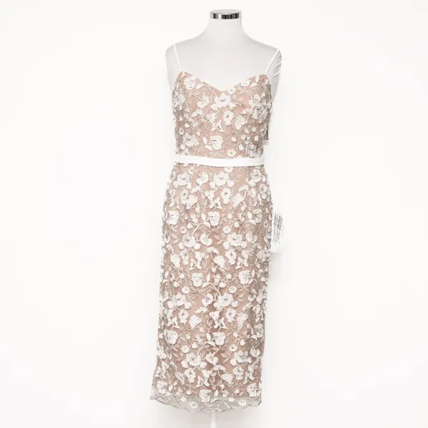 Dress The Population | Emma Embroidered Body-Con‎ Midi Dress - Image 2