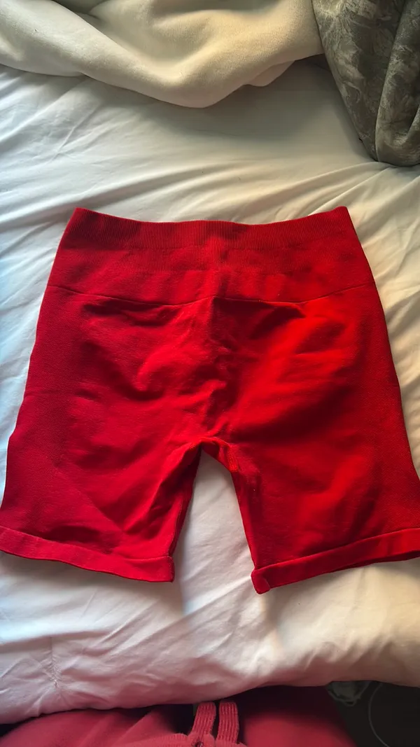 Aurola Amazon Shorts Workout - Image 2