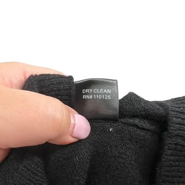 Qi Cashmere Classic Long Sleeve Cardigan Sweater Black Size Small‎ - Image 8