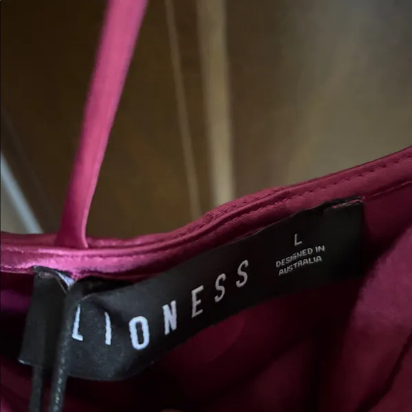 NWT Lioness Walk The Line Midi Dress Magenta Large - Image 10