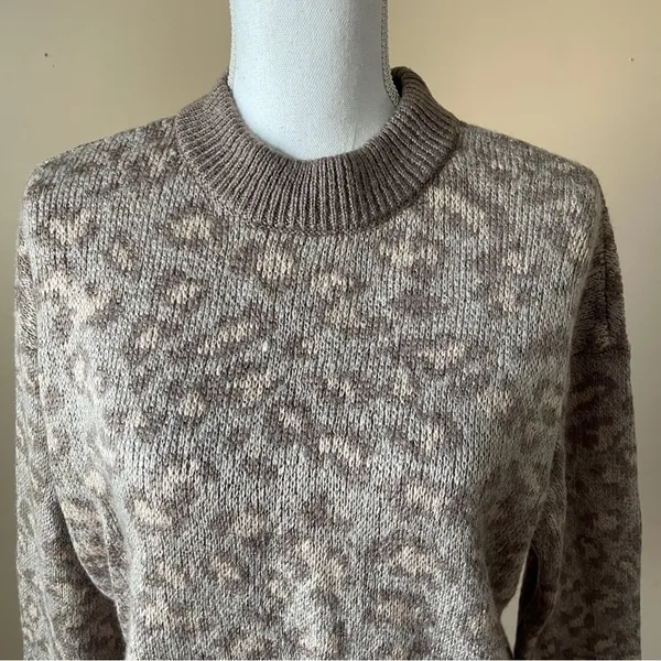 AERIE | Animal Print Knit Sweater Sz XS - Image 3