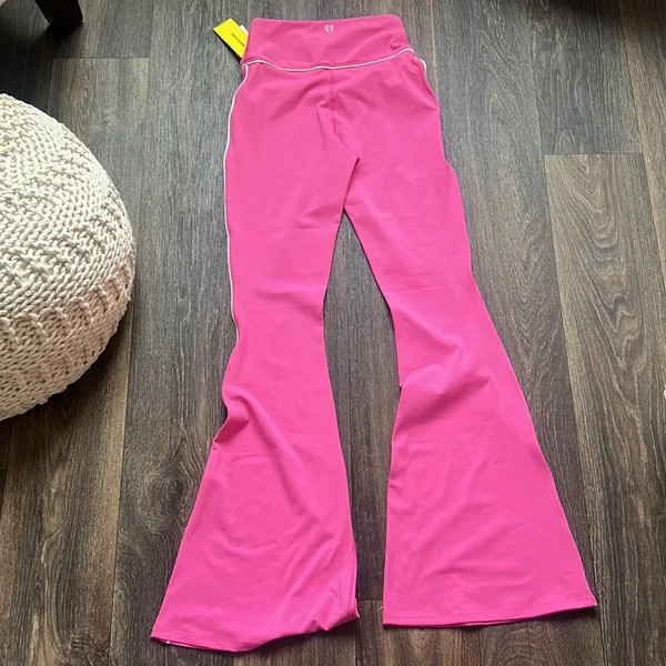 NWT Sunset 70s Bell Pants Pink - Image 5