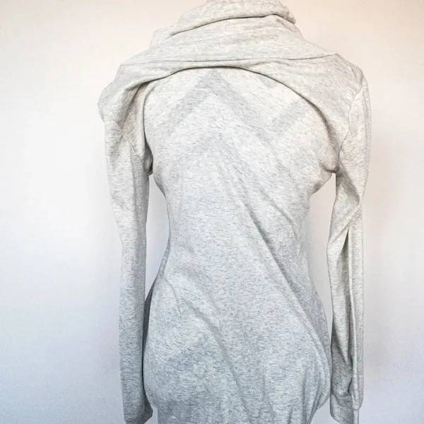 Light Grey Cowl Neck‎ Sweater Sz S Gray - Image 3
