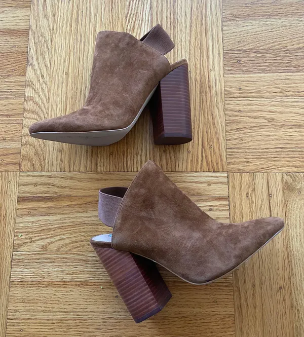Steve Madden Nwob new Logan chestnut suede booties szie 8 - Image 2