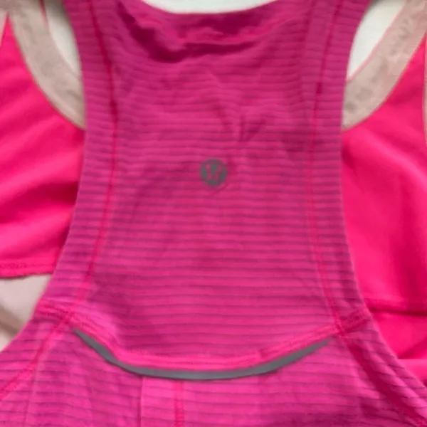 Lululemon Hot Pink Racerback Tank Top Size 6 | Built-In Bra Mesh Back Activewear - Image 3