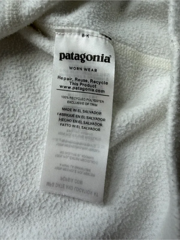 Patagonia Micro D 1/4 Zip Fleece Pullover in Birch Off White Size Medium - Image 9