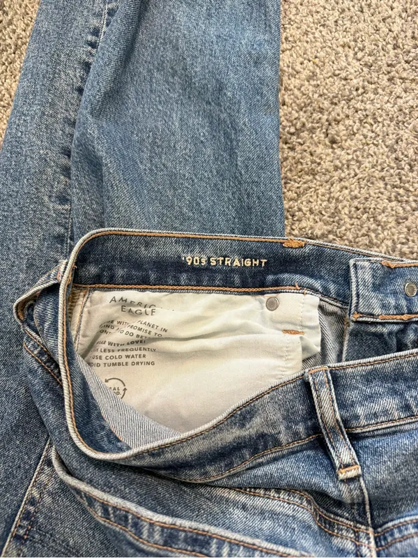 American Eagle 90s Straight Distressed Jeans- Woman’s 14 - Image 6