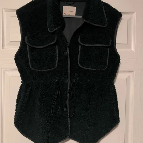 Anthropologie $128 Hunter Green Warm Cozy Cinched Faux Shearling‎ Vest Fall - Image 7