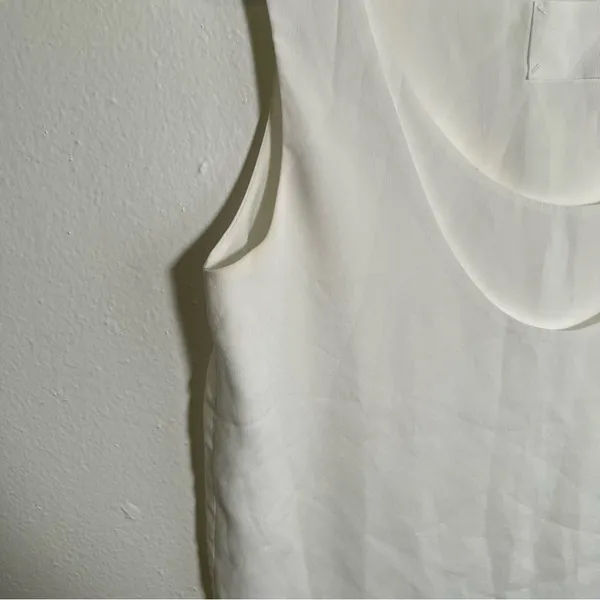 Vetiver Women's Sleeveless Blouse White Scoop Neck Faux Wrap Lined Boxy‎ - Image 4