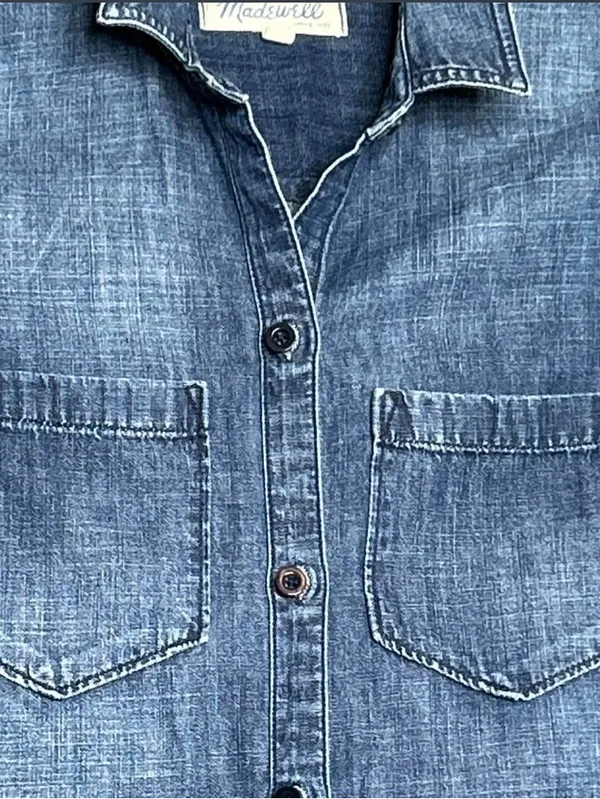 Madewell Denim Shirt Women's Classic Pockets Fade 100% Cotton Soft. Size XS. - Image 3