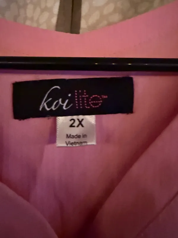 Koi Lite Scrubs Pink Size 2X - Image 2