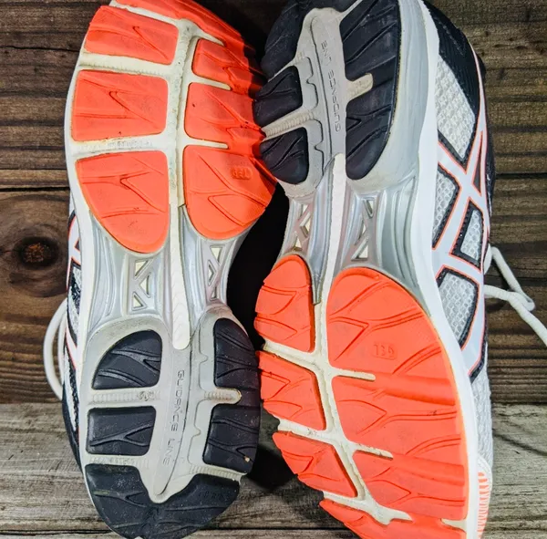 ASICS Women’s Gel Flux 4 T764N Black/Gray Running Shoes Size 7.5 - Image 4