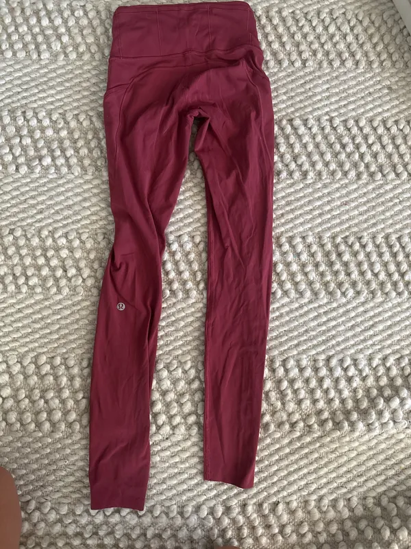 Size 0 maroon Lululemon leggings - Image 3
