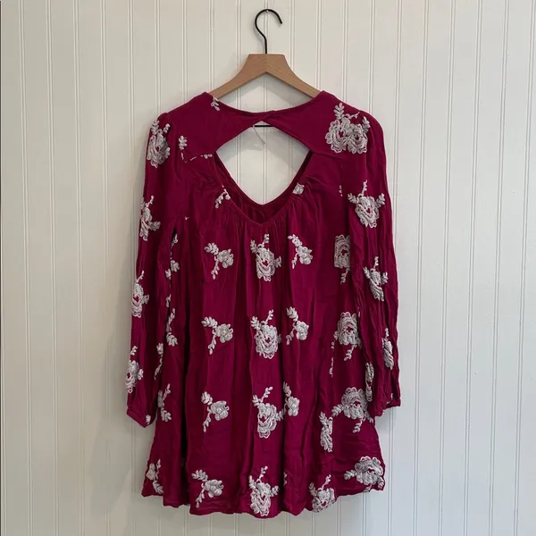 FREE PEOPLE Emma Embroidered Mini Swing Open Back Dress Boho in Magenta Size S - Image 6