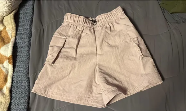 Nike Cargo Shorts - Image 2