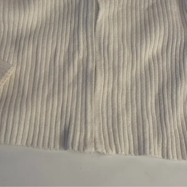 Hollister White Crop Ribbed Zip Up Sweater Hoodie - Image 2